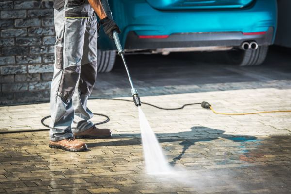 Driveway Pressure Washing in Fernandina Beach