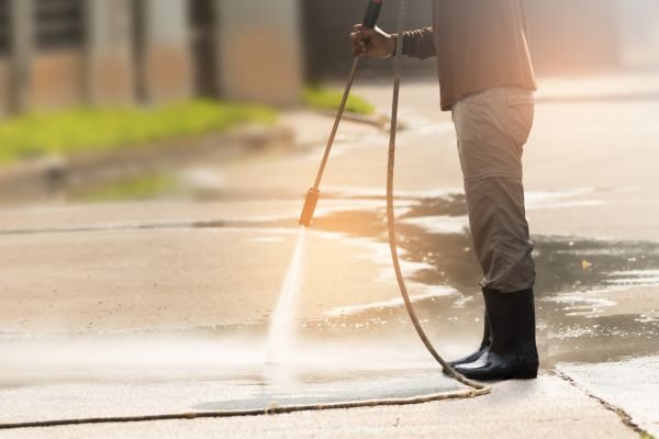 Residential Concrete Cleaning in Fernandina Beach