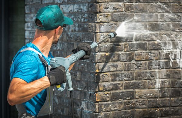 Brick Wall Cleaning in Fernandina Beach