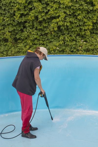 Pool Pressure Washing in Fernandina Beach